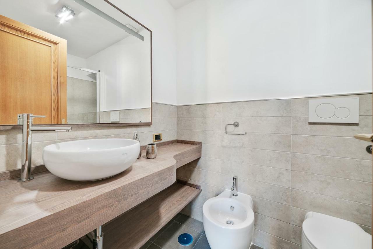 Peroni 8 Pax Brand New Apartment 로마 외부 사진