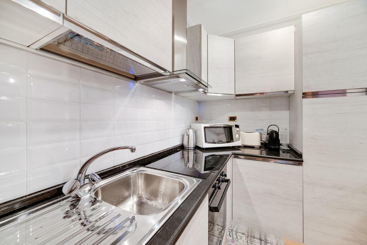 Peroni 8 Pax Brand New Apartment 로마 외부 사진